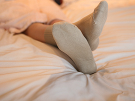 Hosiery, Socks & Gloves